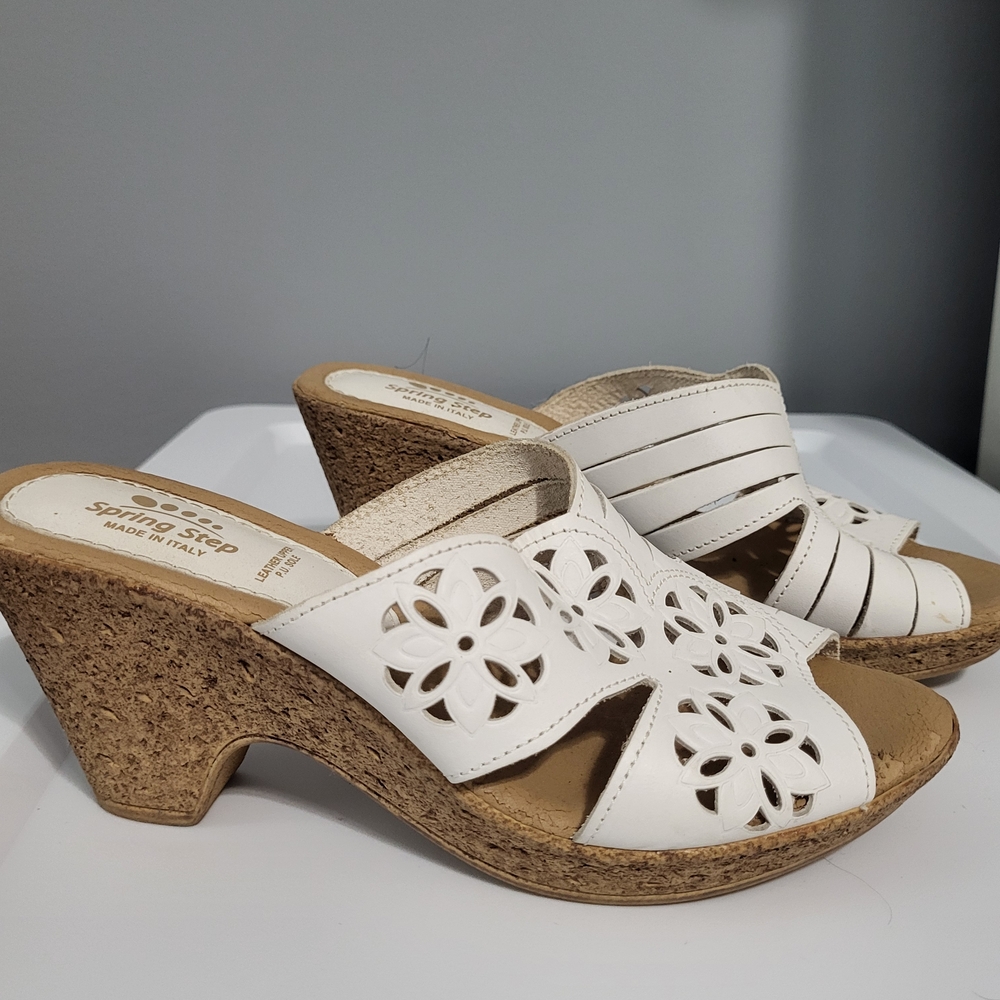 Spring Step Women's White Wedge Sandals